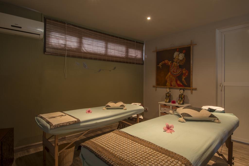 Casa Florida Hotel & Spa Pereybere Beach Exterior photo