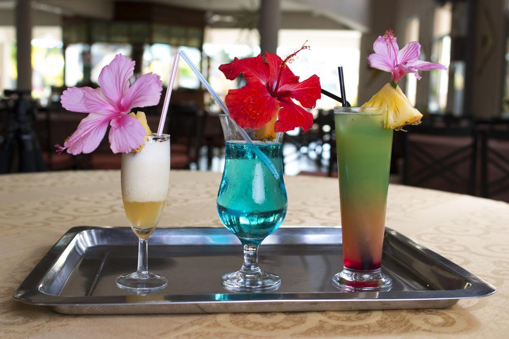 Casa Florida Hotel & Spa Pereybere Beach Exterior photo